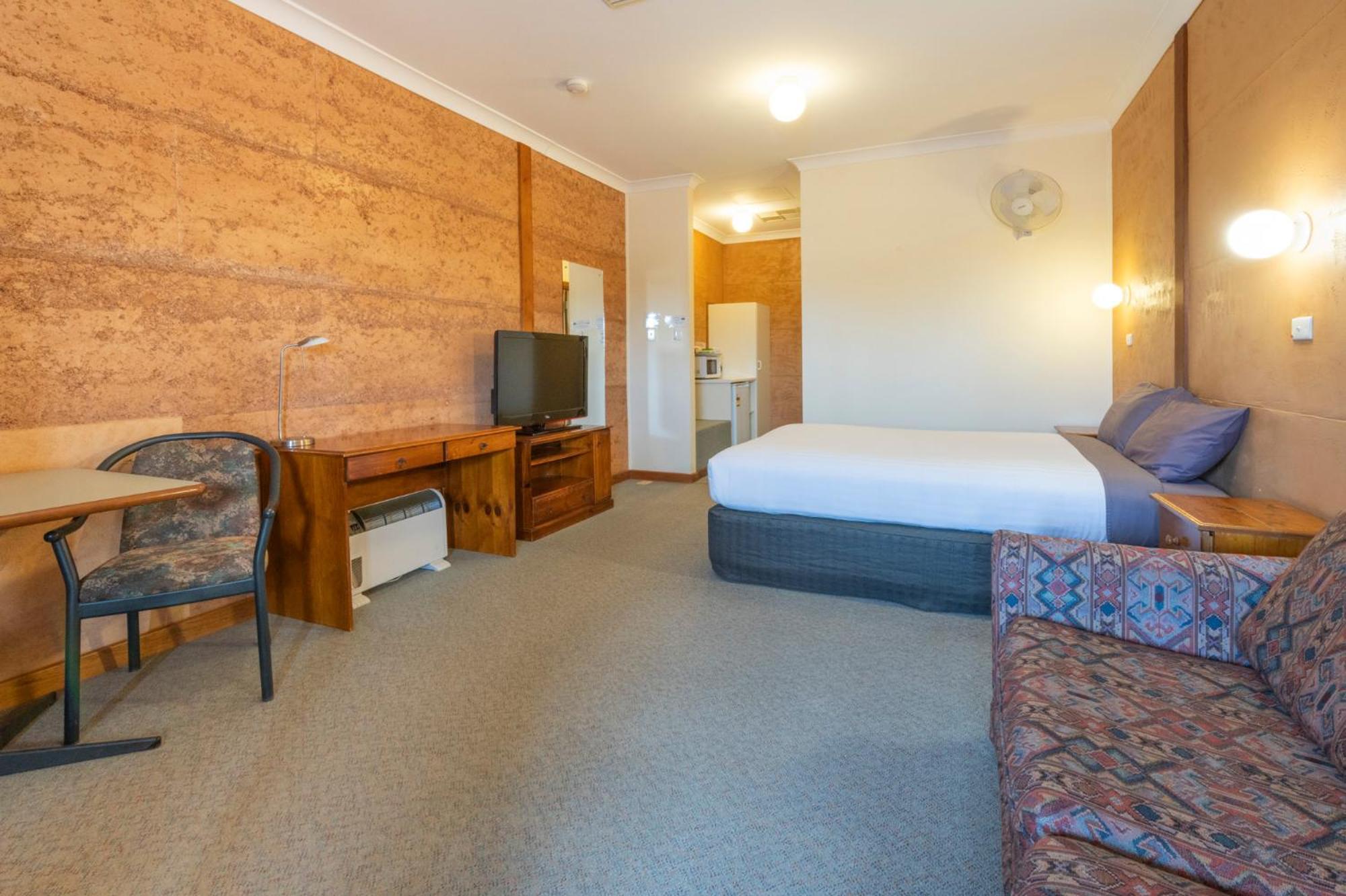 Mud Hut Motel Coober Pedy Kültér fotó